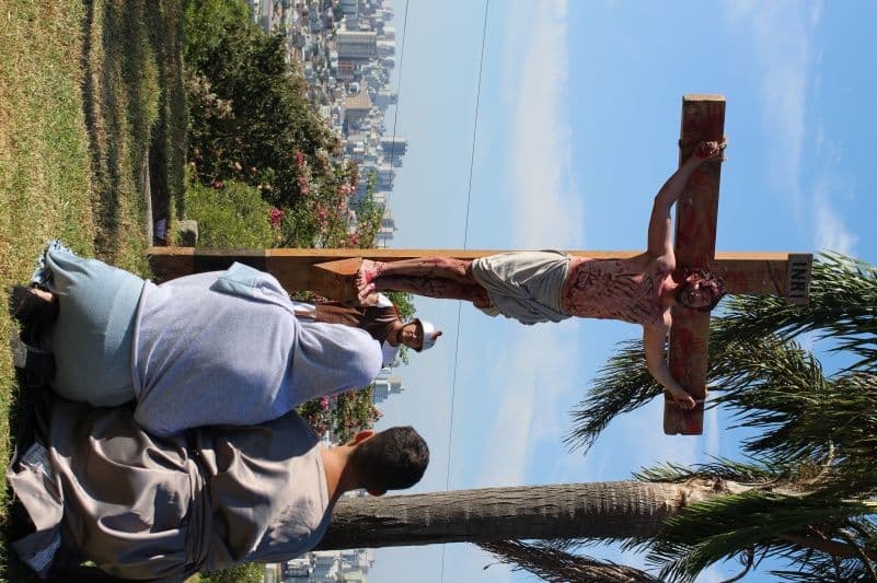 ESCADARIA VIA SACRA